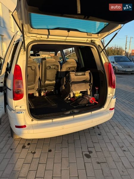 Минивэн Peugeot 807 2011 в Житомире