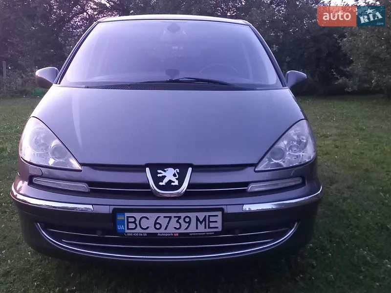 Peugeot 807 2010
