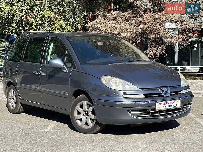Peugeot 807