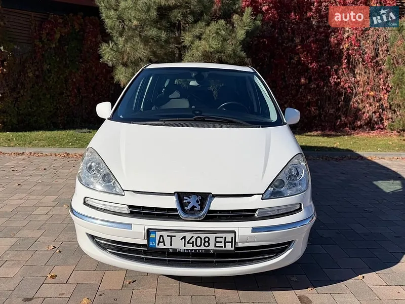 Peugeot 807