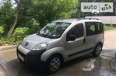 Грузопассажирский фургон Peugeot Bipper 2009 в Тернополе