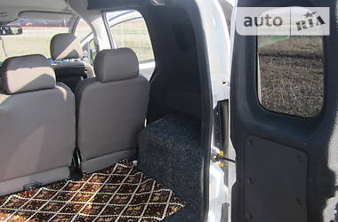 Мінівен Peugeot Bipper 2008 в 