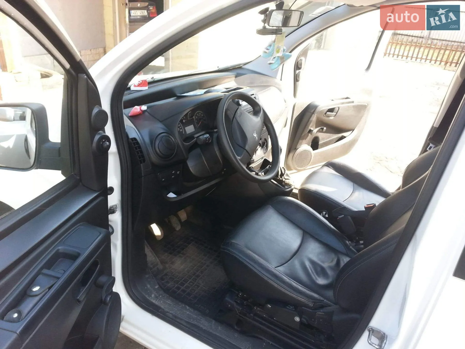 2011 Peugeot Bipper - мініатюра 5