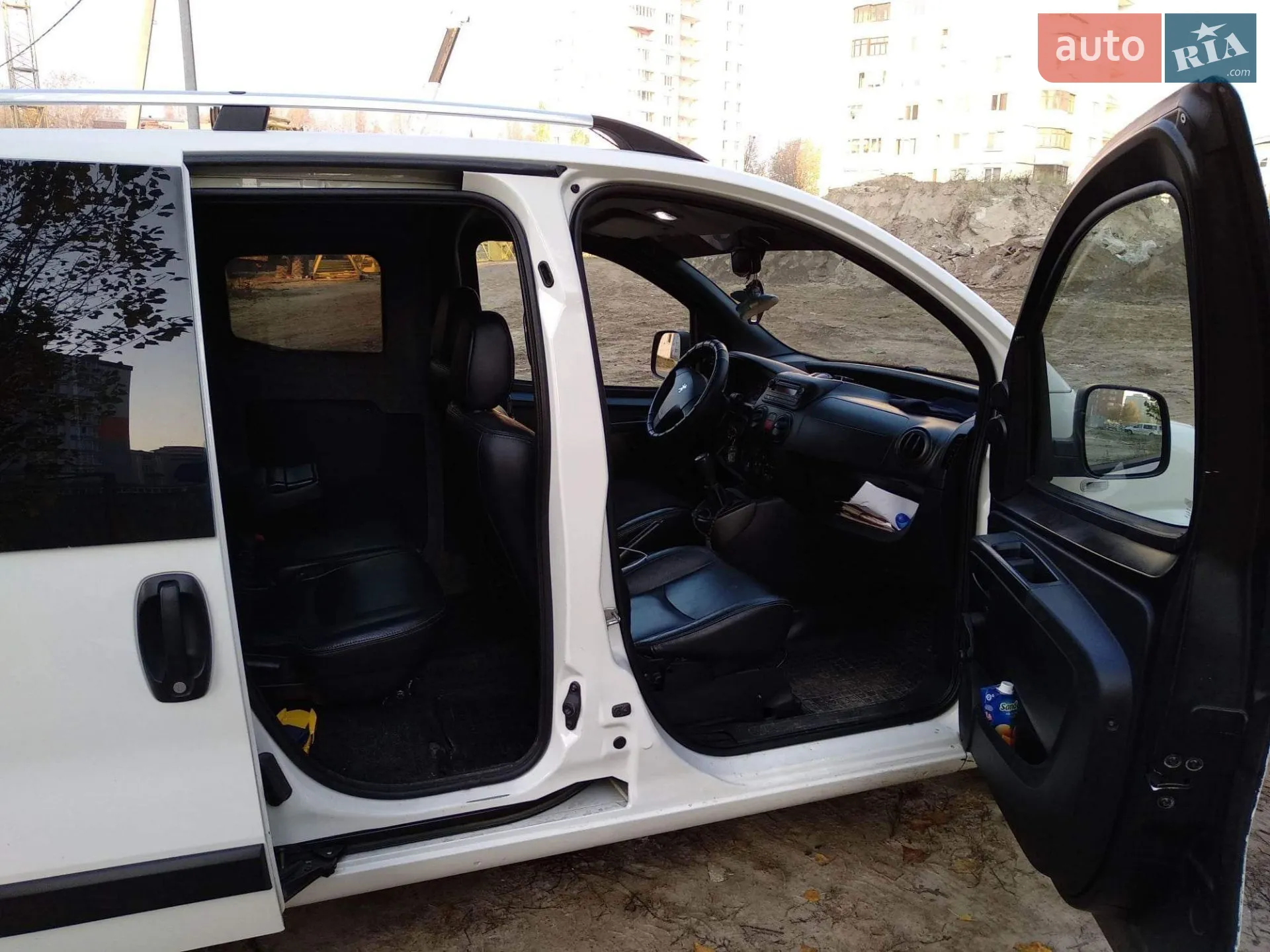 2011 Peugeot Bipper - мініатюра 10