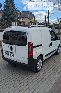 Вантажний фургон Peugeot Bipper 2009 в Рівному