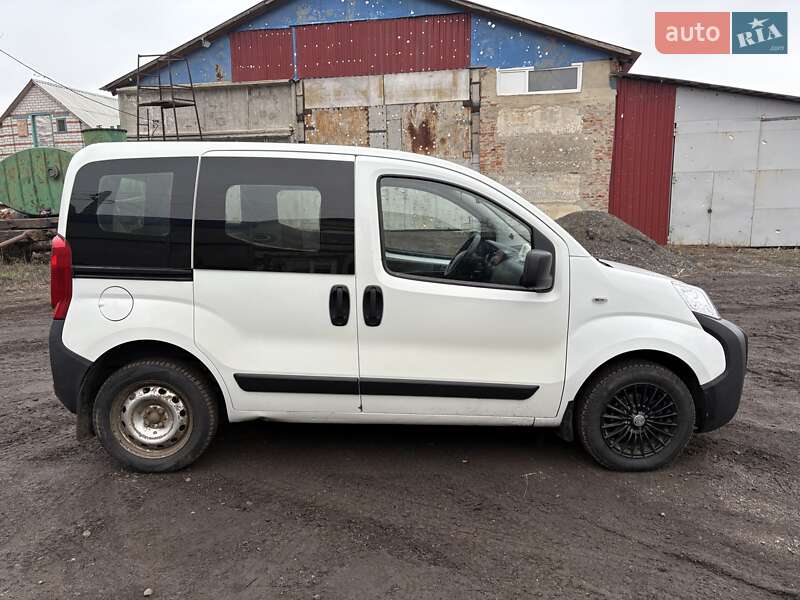 Мінівен Peugeot Bipper 2010 в Чугуєві