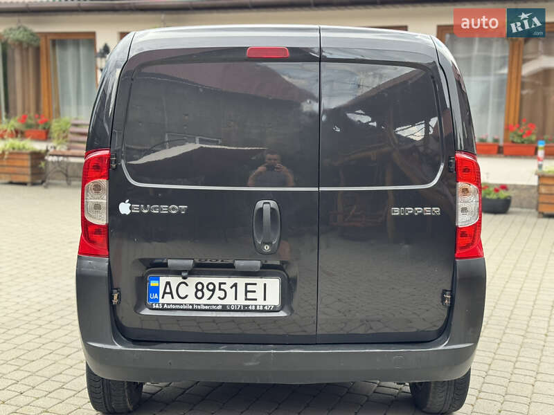 Вантажний фургон Peugeot Bipper 2014 в Іршаві