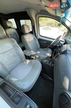 Минивэн Peugeot Bipper 2008 в 