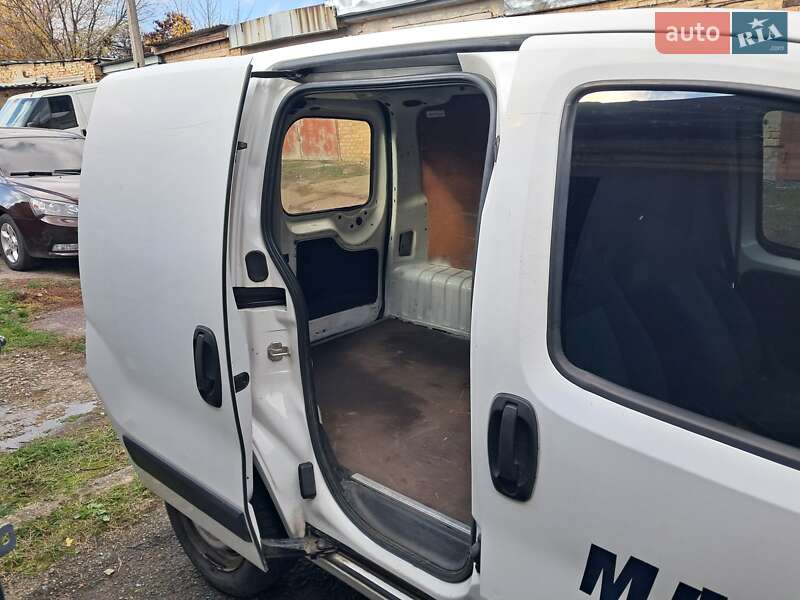 Вантажний фургон Peugeot Bipper 2013 в Кропивницькому