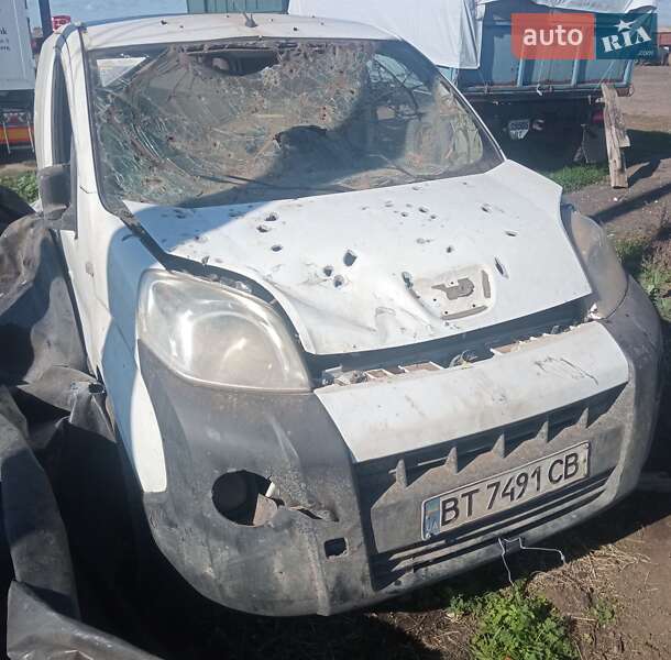 Грузовой фургон Peugeot Bipper 2012 в Белозерке фото Грузовой фургон Peugeot Bipper 2012 в Белозерке