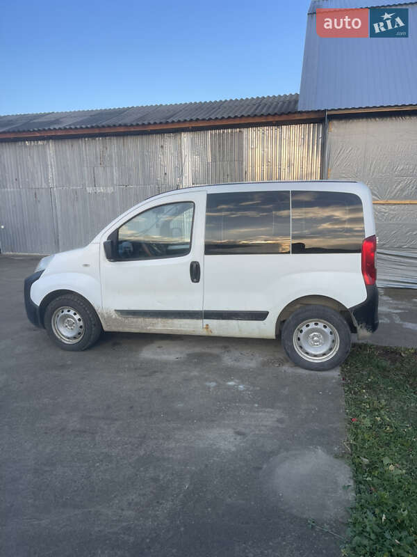 Минивэн Peugeot Bipper 2010 в Рожнове