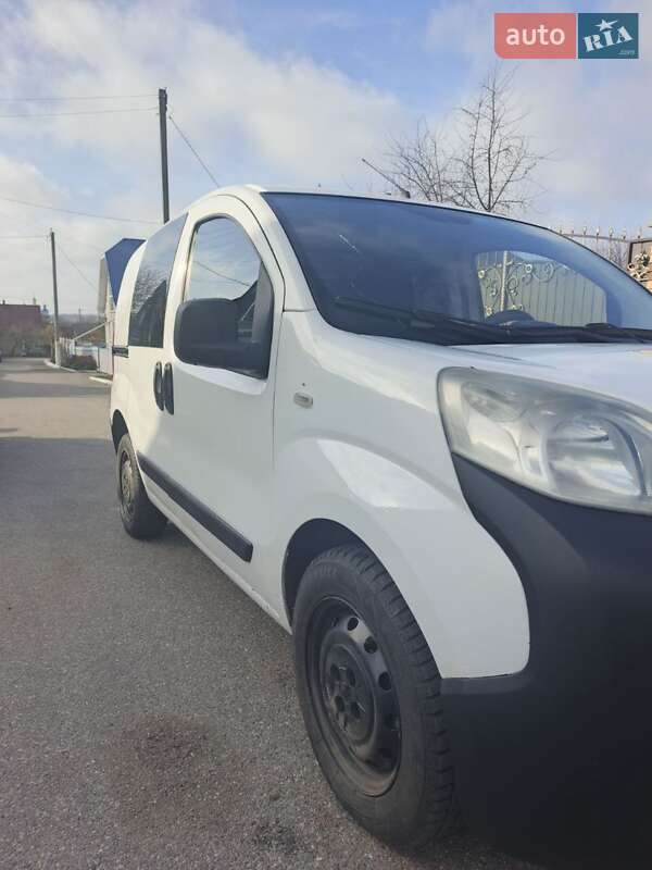 Минивэн Peugeot Bipper 2010 в Новоархангельске