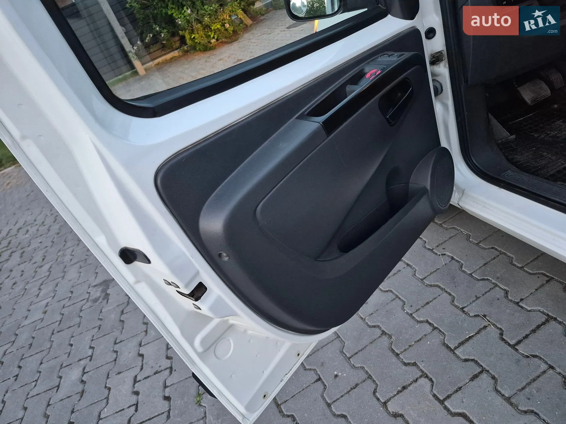 2010 Peugeot Bipper - мініатюра 32