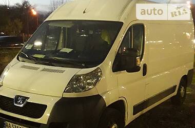 Грузопассажирский фургон Peugeot Boxer 2012 в Киеве