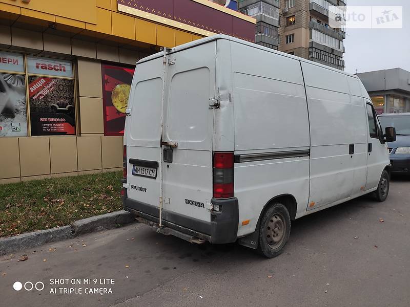 Вантажопасажирський фургон Peugeot Boxer 1999 в 