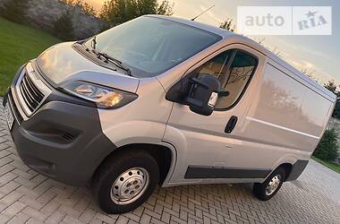 Грузопассажирский фургон Peugeot Boxer 2014 в Луцке