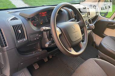 Грузопассажирский фургон Peugeot Boxer 2014 в Луцке