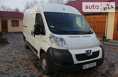 Грузопассажирский фургон Peugeot Boxer 2010 в Тернополе