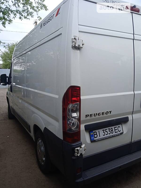 Мінівен Peugeot Boxer 2014 в Києві