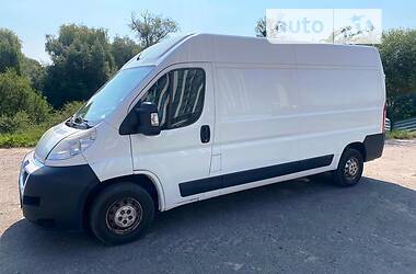 Грузовой фургон Peugeot Boxer 2012 в 
