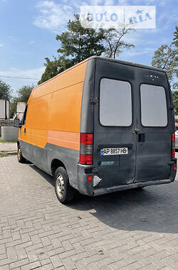 Грузовой фургон Peugeot Boxer 1996 в 
