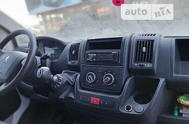 Вантажний фургон Peugeot Boxer 2012 в Полтаві