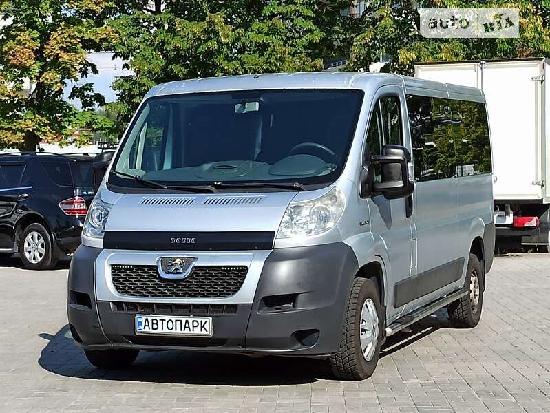 Мікроавтобус Peugeot Boxer 2008 в 