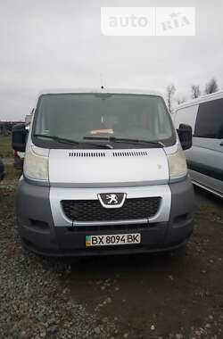 Вантажопасажирський фургон Peugeot Boxer 2006 в Кам'янець-Подільському