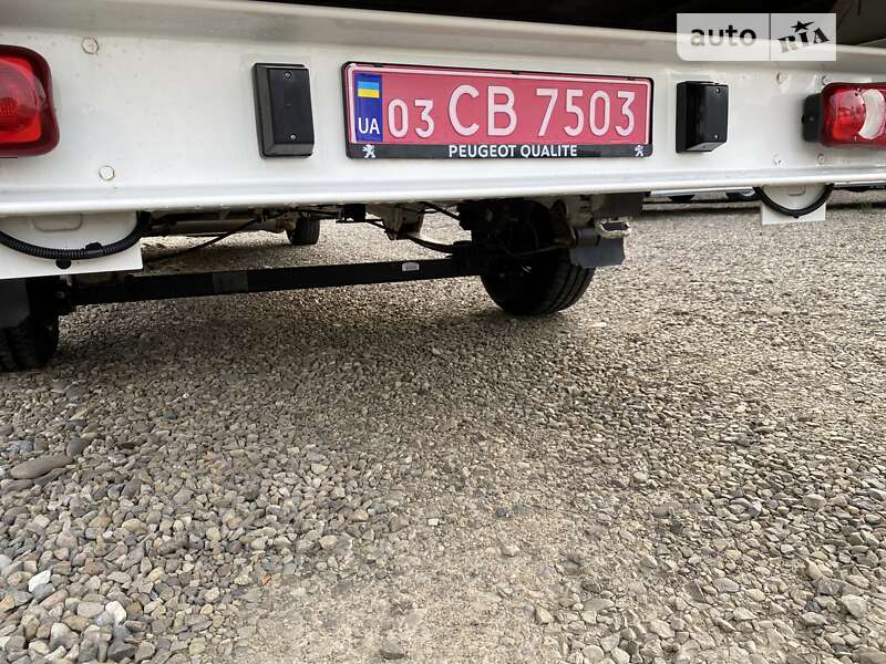 Тентованый Peugeot Boxer 2017 в Хусте