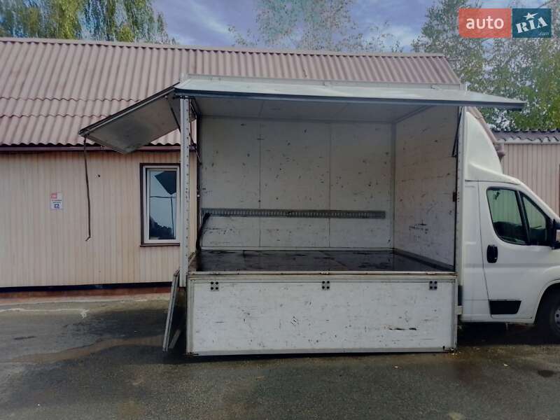 Грузовой фургон Peugeot Boxer 2014 в Киеве