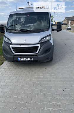 Інші вантажівки Peugeot Boxer 2015 в Коломиї