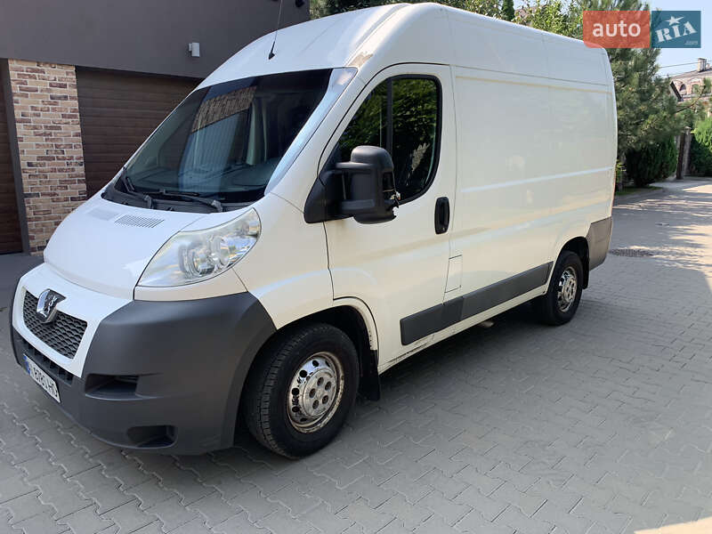 Грузопассажирский фургон Peugeot Boxer 2012 в Киеве фото 5 Грузопассажирский фургон Peugeot Boxer 2012 в Киеве