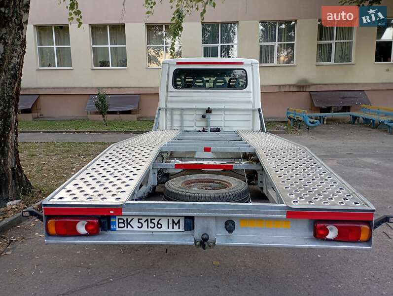 Автовоз Peugeot Boxer 2013 в Ровно