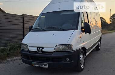 Грузовой фургон Peugeot Boxer 2003 в Здолбунове