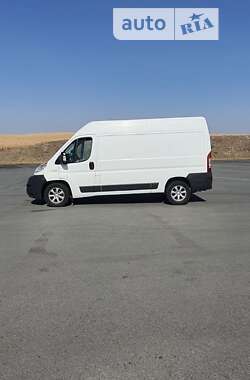 Вантажний фургон Peugeot Boxer 2007 в Києві