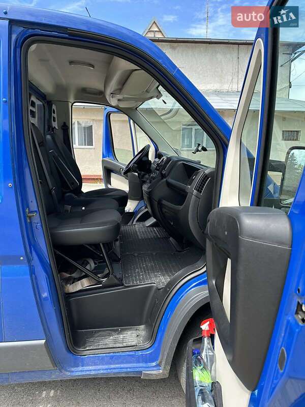 Эвакуатор Peugeot Boxer 2015 в Ивано-Франковске