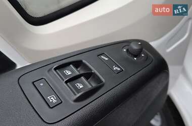 Грузопассажирский фургон Peugeot Boxer 2021 в 