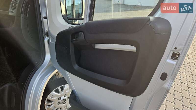 Мікроавтобус Peugeot Boxer 2013 в Кременчуці