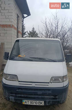 Вантажний фургон Peugeot Boxer 1997 в Калуші