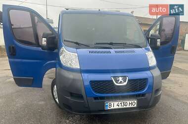 Вантажний фургон Peugeot Boxer 2008 в Пирятині