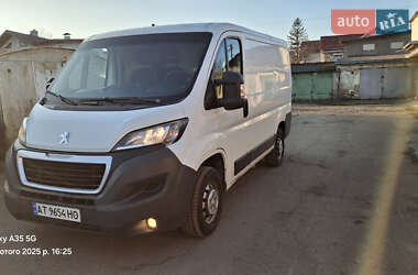 Вантажний фургон Peugeot Boxer 2016 в Івано-Франківську