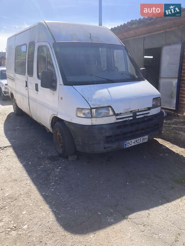 Грузопассажирский фургон Peugeot Boxer 1994 в 