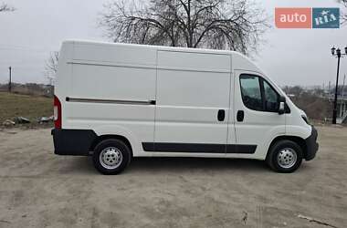 Грузовой фургон Peugeot Boxer 2017 в 