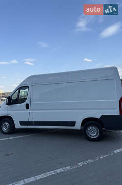 Вантажний фургон Peugeot Boxer 2017 в 