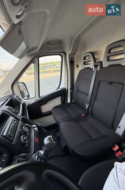 Вантажний фургон Peugeot Boxer 2017 в 