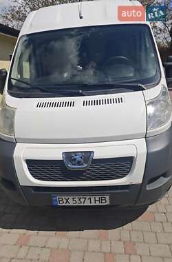 Грузовой фургон Peugeot Boxer 2012 в 
