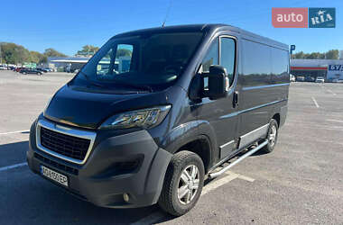 Микроавтобус Peugeot Boxer 2017 в Ужгороде