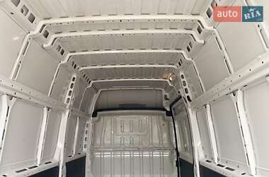 Вантажний фургон Peugeot Boxer 2021 в 