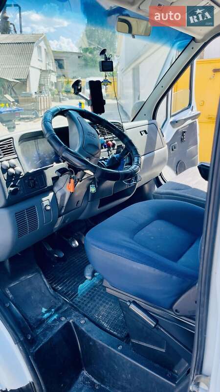 Микроавтобус Peugeot Boxer 1999 в Ровно