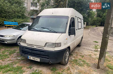 Вантажопасажирський фургон Peugeot Boxer 1997 в Дніпрі